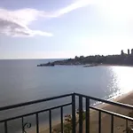 Lazuren Bryag 2
