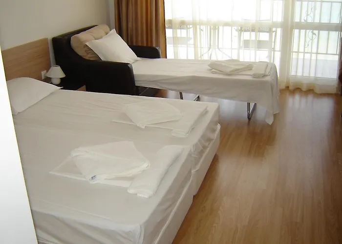 Гостевой дом Lazuren Bryag 2 Черноморец